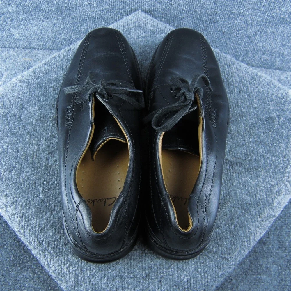 Clarks welcome shoe
